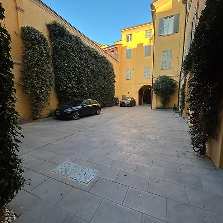 Ferrari Suite Modena Exterior photo